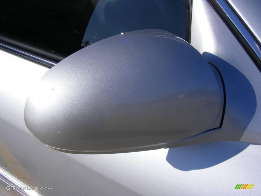 2005 Sonata LX V6 - Bright Silver / Black photo #19