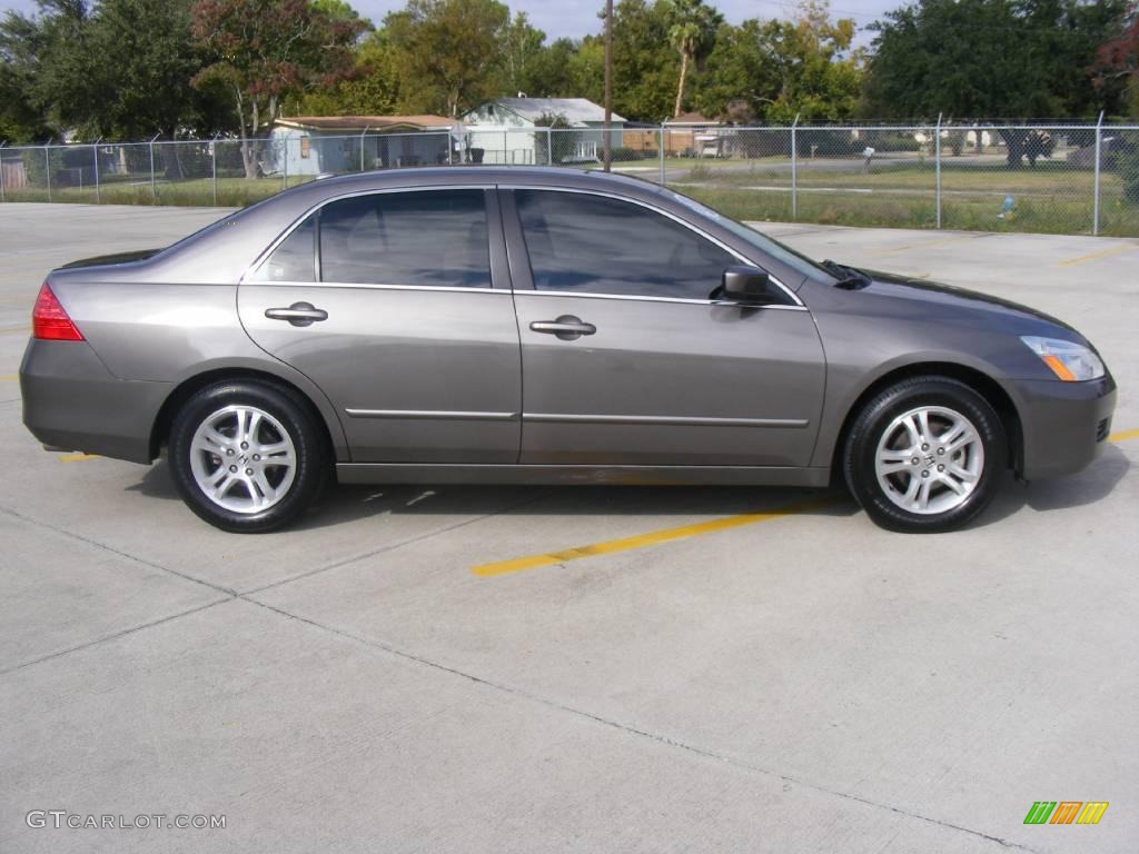 2007 Accord EX-L Sedan - Carbon Bronze Pearl / Ivory photo #2