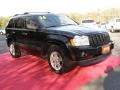 Black - Grand Cherokee Laredo 4x4 Photo No. 3
