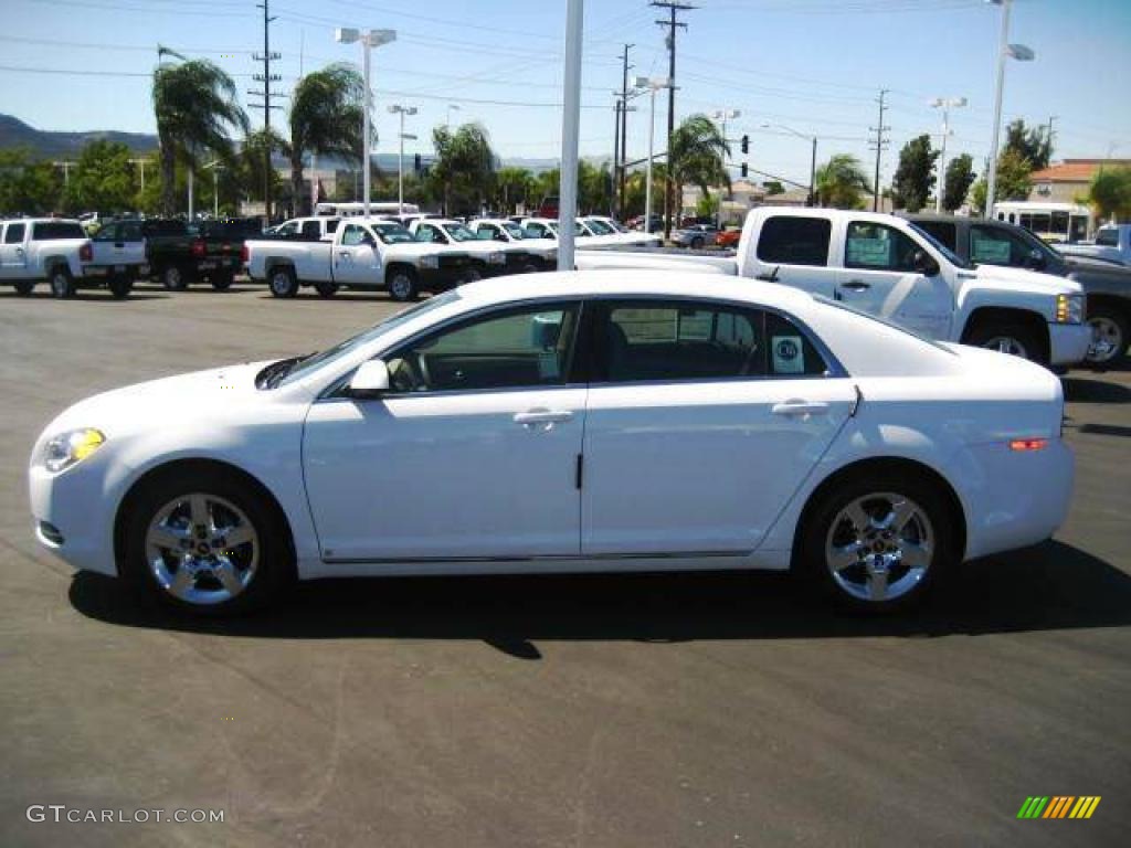 2009 Malibu LT Sedan - Summit White / Titanium photo #4