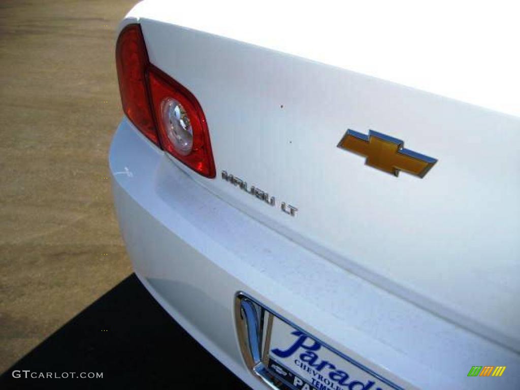 2009 Malibu LT Sedan - Summit White / Titanium photo #10
