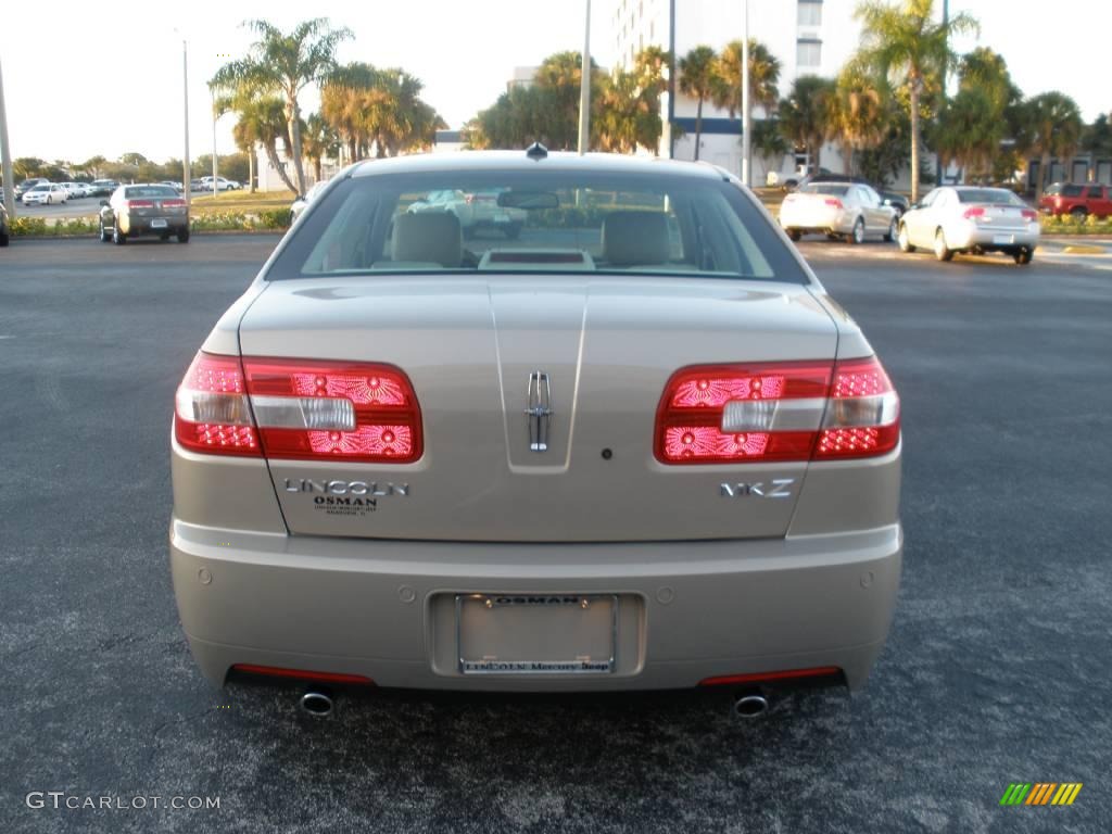 2008 MKZ Sedan - Dune Pearl Metallic / Light Stone photo #4