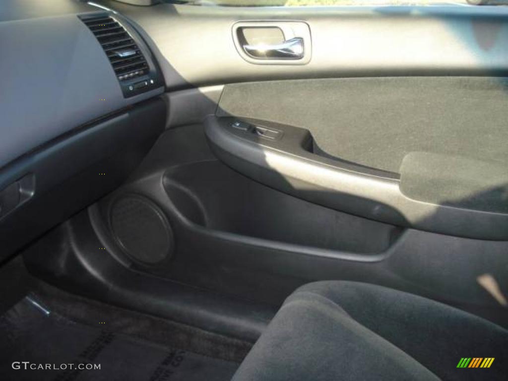 2007 Accord SE V6 Sedan - Alabaster Silver Metallic / Black photo #19