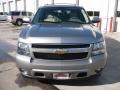 Greystone Metallic - Suburban LT 4x4 Photo No. 2