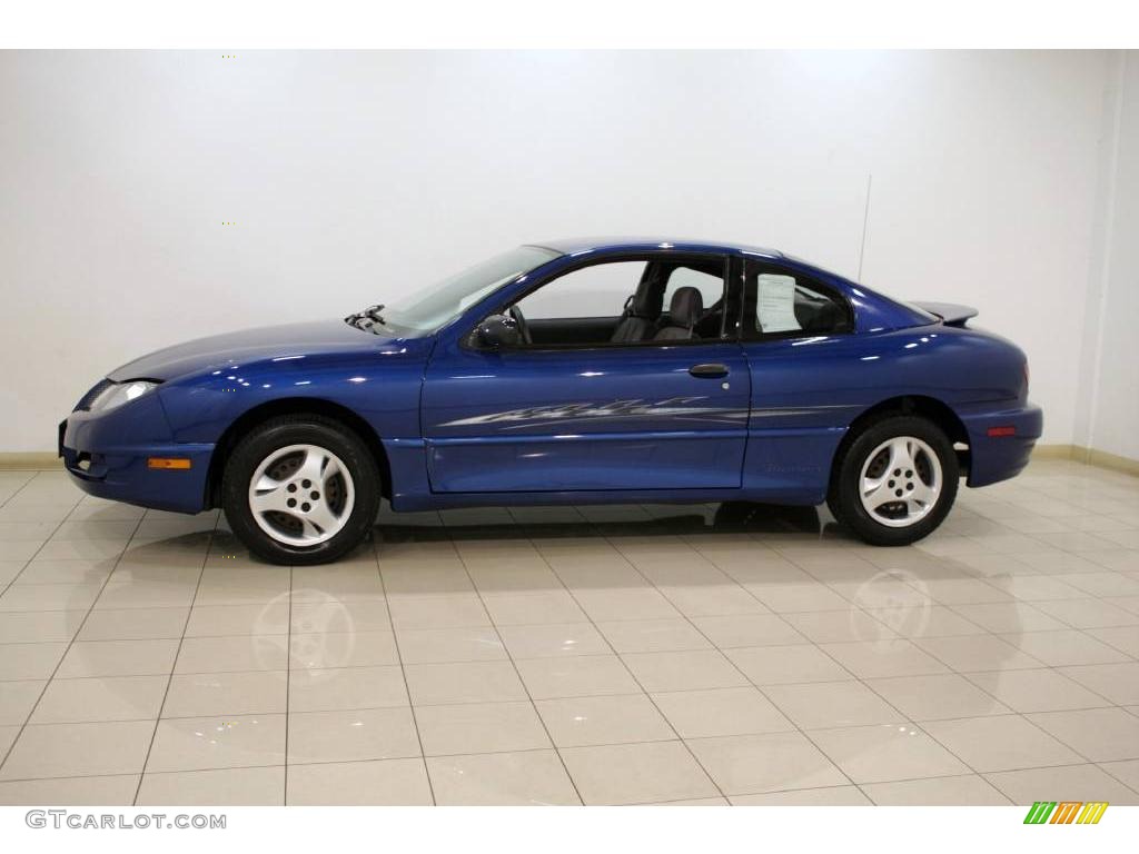 2005 Sunfire Coupe - Electric Blue Metallic / Graphite photo #4