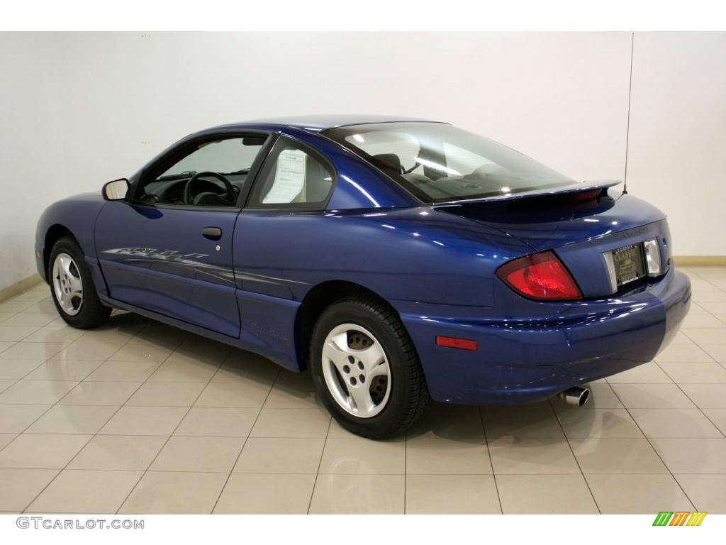 2005 Sunfire Coupe - Electric Blue Metallic / Graphite photo #5