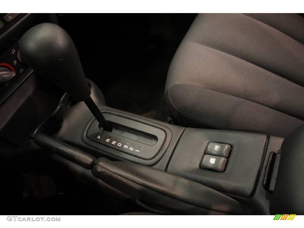 2005 Sunfire Coupe - Electric Blue Metallic / Graphite photo #13