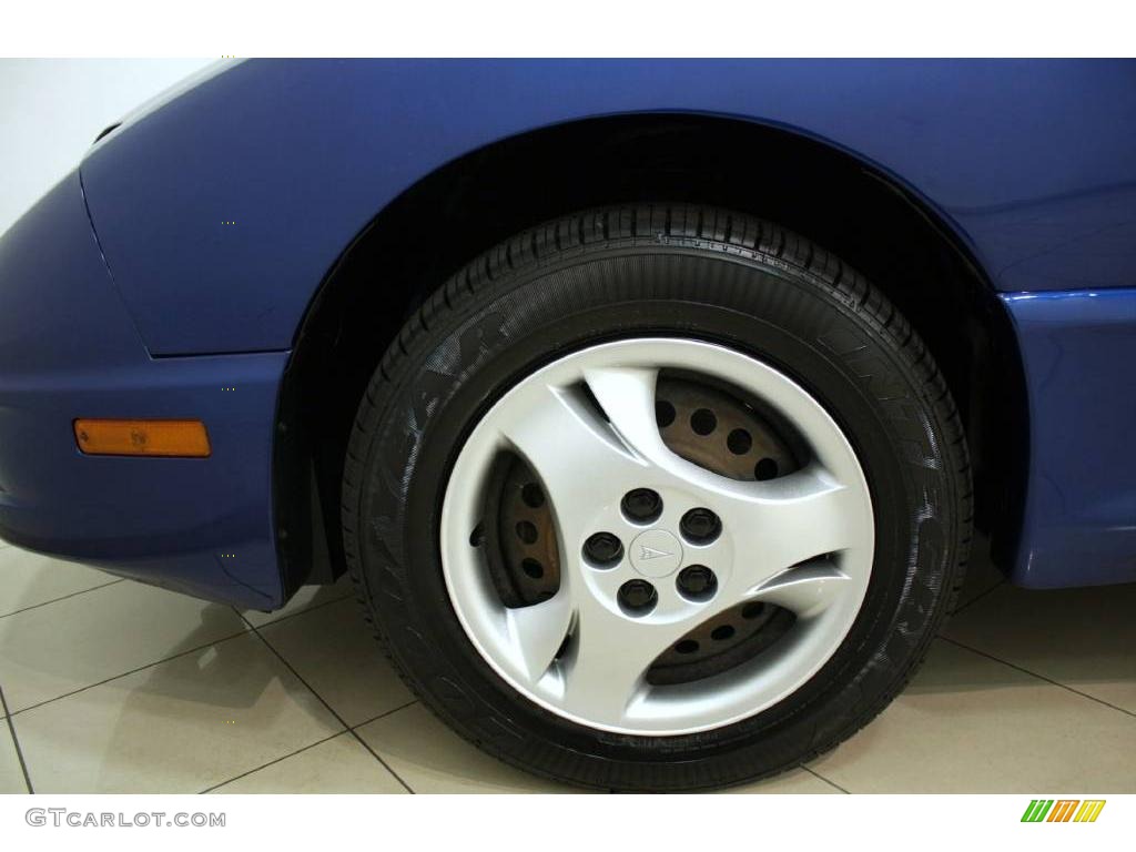 2005 Sunfire Coupe - Electric Blue Metallic / Graphite photo #18