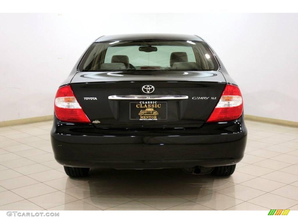 2004 Camry XLE - Black / Taupe photo #6