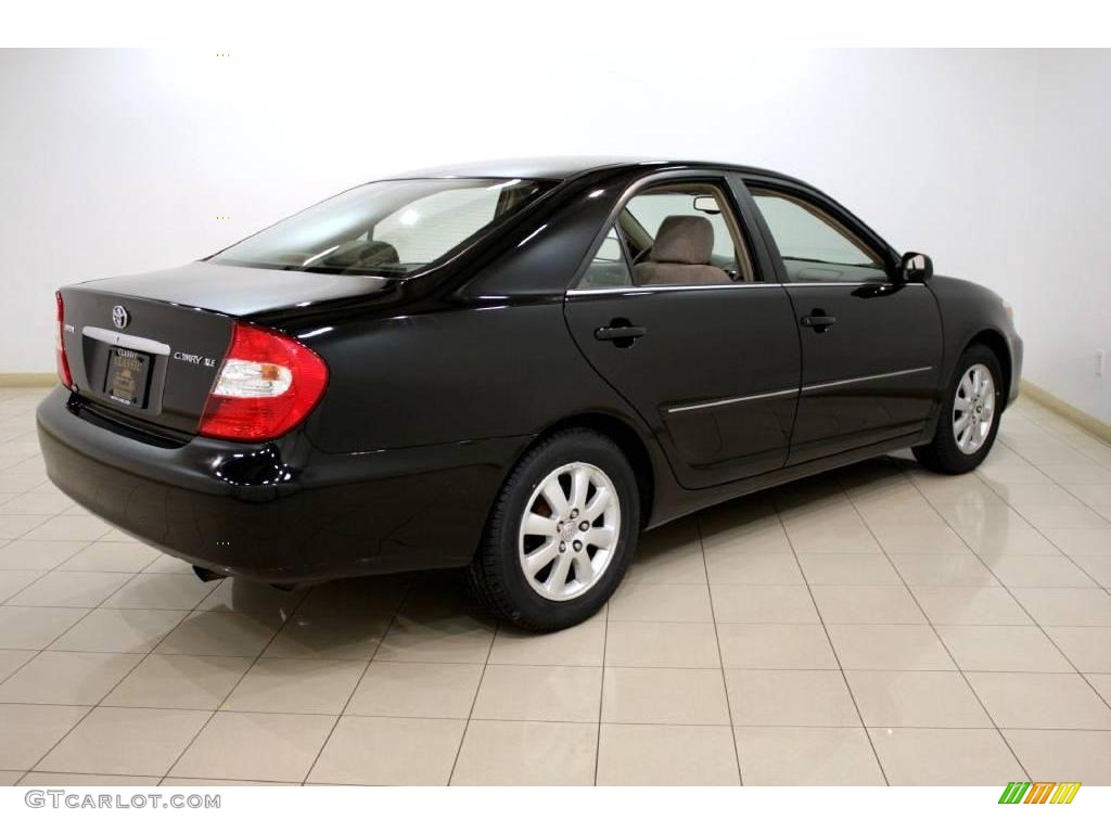 2004 Camry XLE - Black / Taupe photo #7