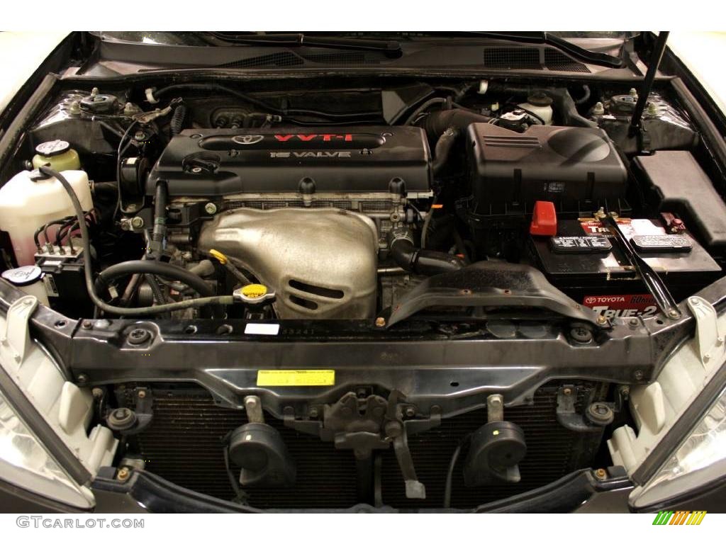 2004 Camry XLE - Black / Taupe photo #21