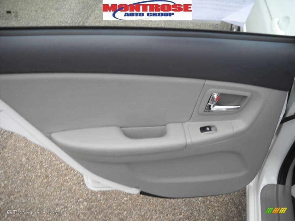 2008 Spectra EX Sedan - White / Gray photo #12