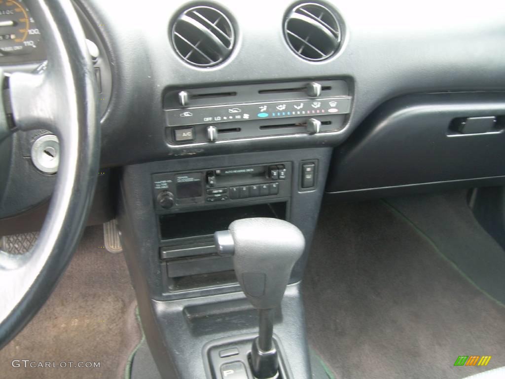 1993 Tercel DX Coupe - Red Pearl / Gray photo #16