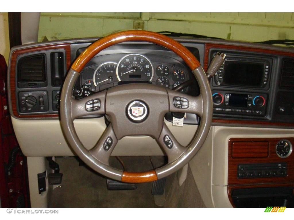 2004 Escalade EXT AWD - Red E / Shale photo #18