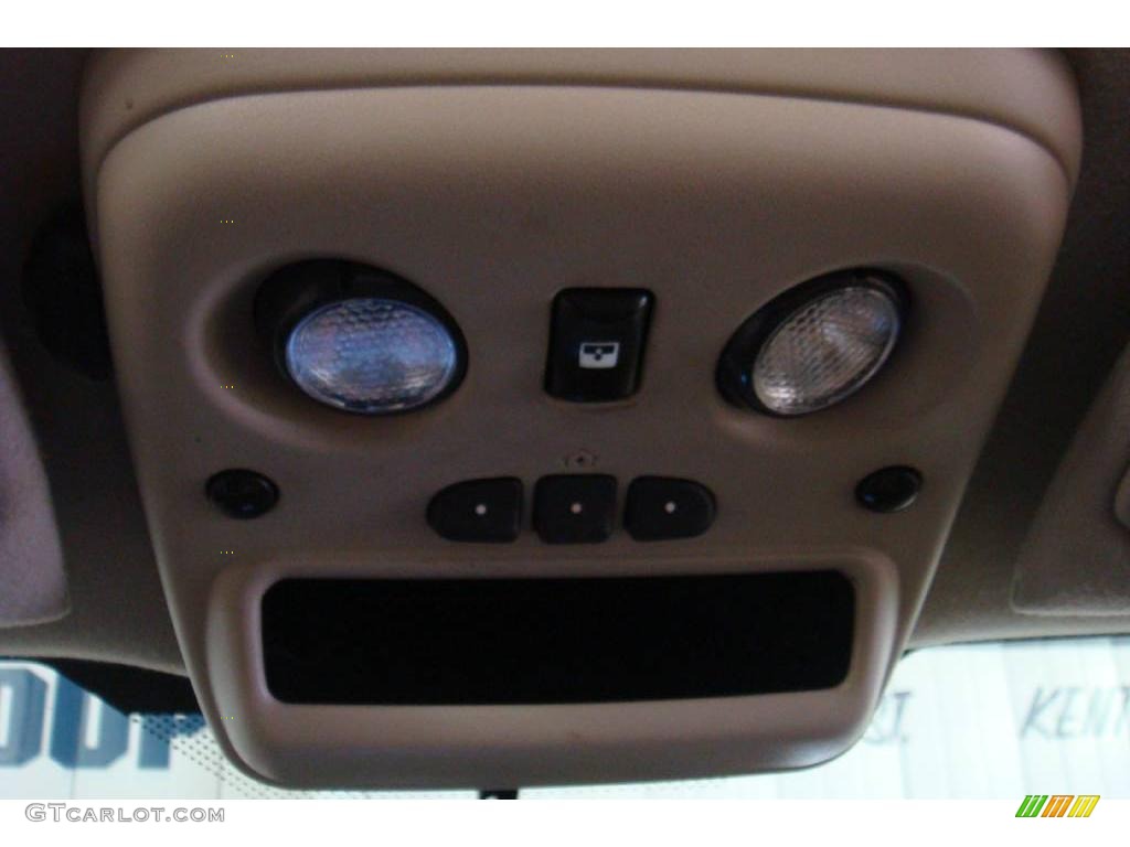 2004 Escalade EXT AWD - Red E / Shale photo #27