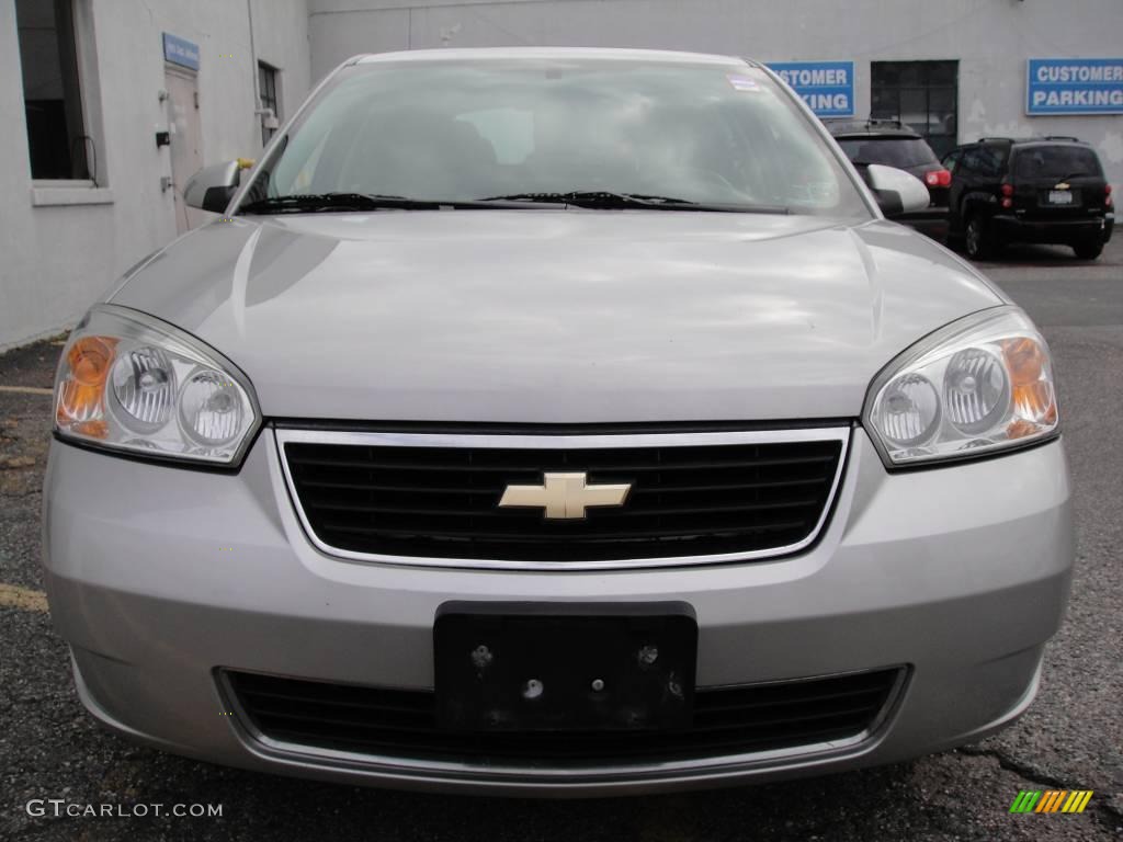2006 Malibu Maxx LT Wagon - Silverstone Metallic / Ebony Black photo #2