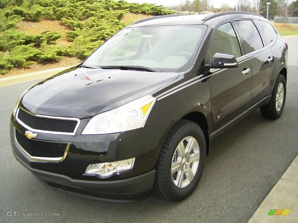 Black Granite Metallic Chevrolet Traverse