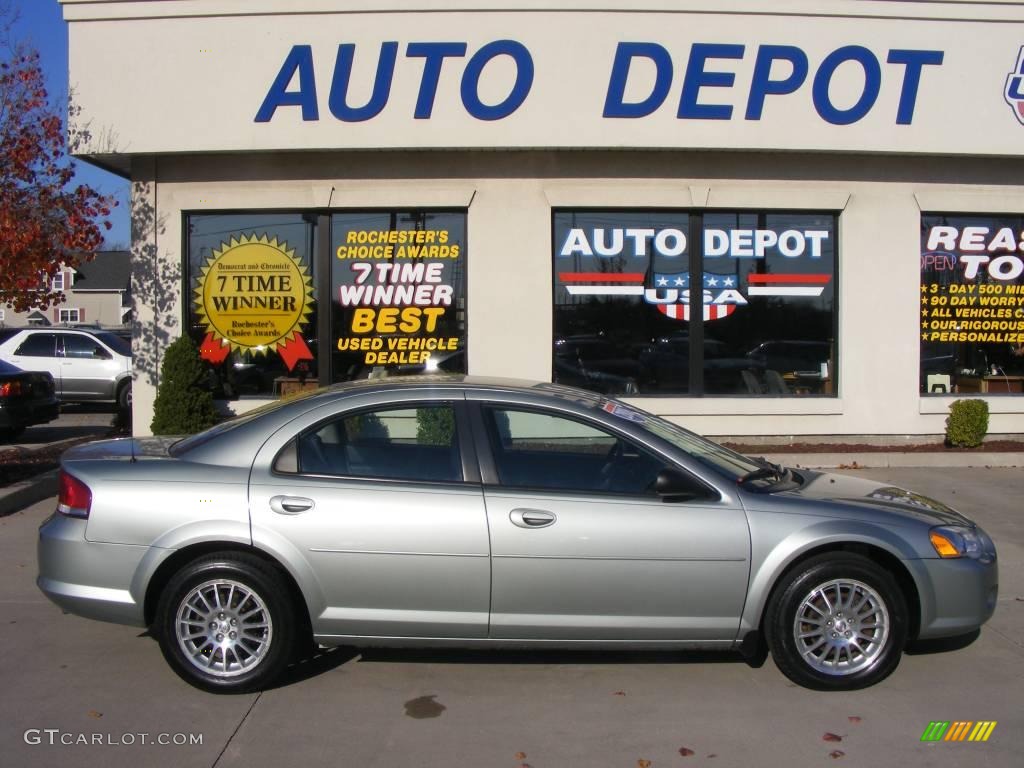 2006 Sebring Touring Sedan - Satin Jade Pearl / Dark Slate Gray photo #1