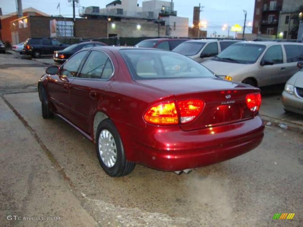 2000 Alero GL Sedan - Ruby Red / Pewter photo #6