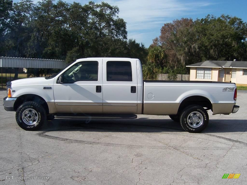 2000 F250 Super Duty Lariat Crew Cab 4x4 - Oxford White / Medium Parchment photo #8