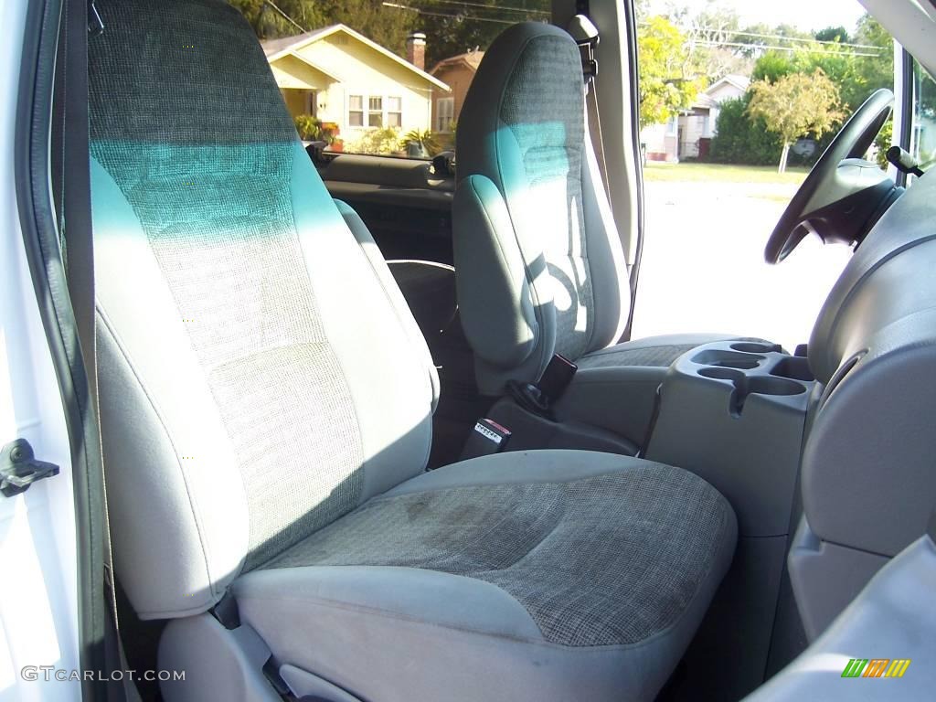 2003 E Series Van E350 Super Duty XLT Extended Passenger - Oxford White / Medium Flint photo #35