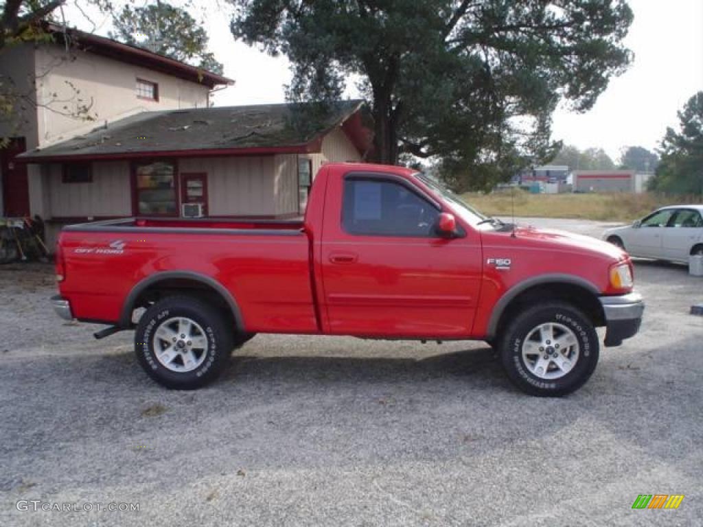 2002 F150 FX4 Regular Cab 4x4 - Bright Red / Dark Graphite photo #4