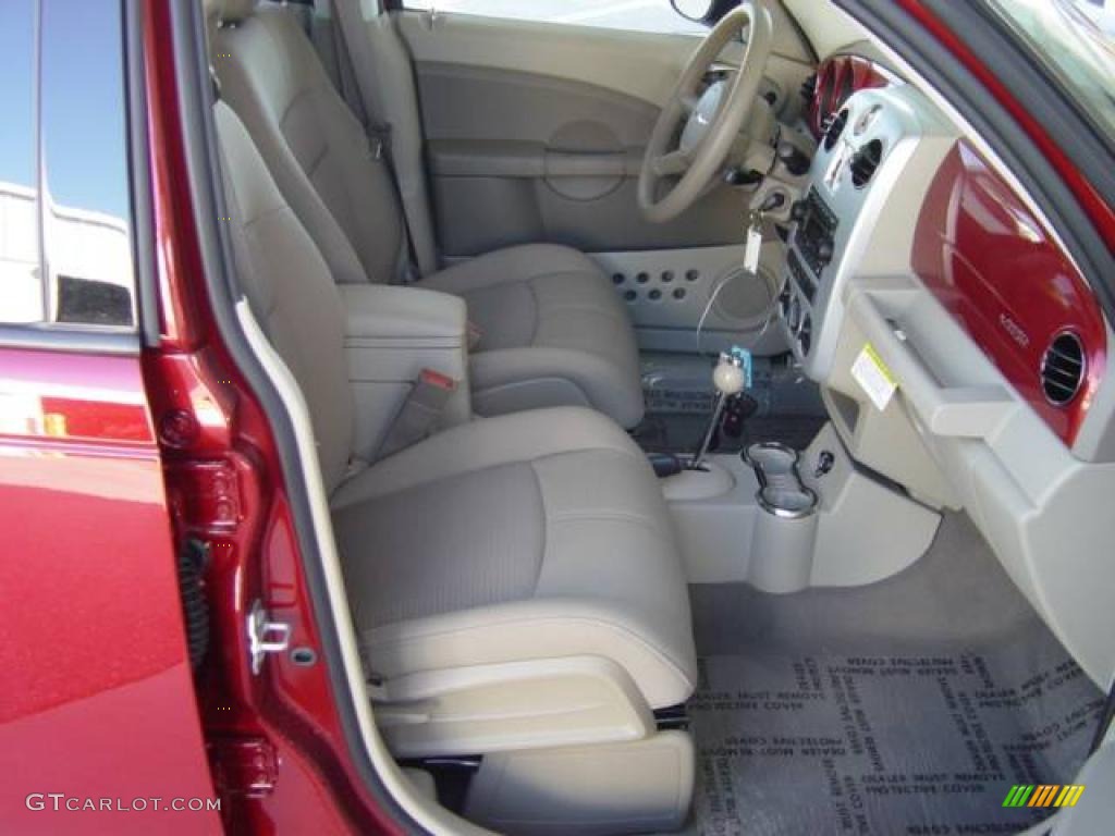 2009 PT Cruiser Touring - Inferno Red Crystal Pearl / Pastel Pebble Beige photo #18