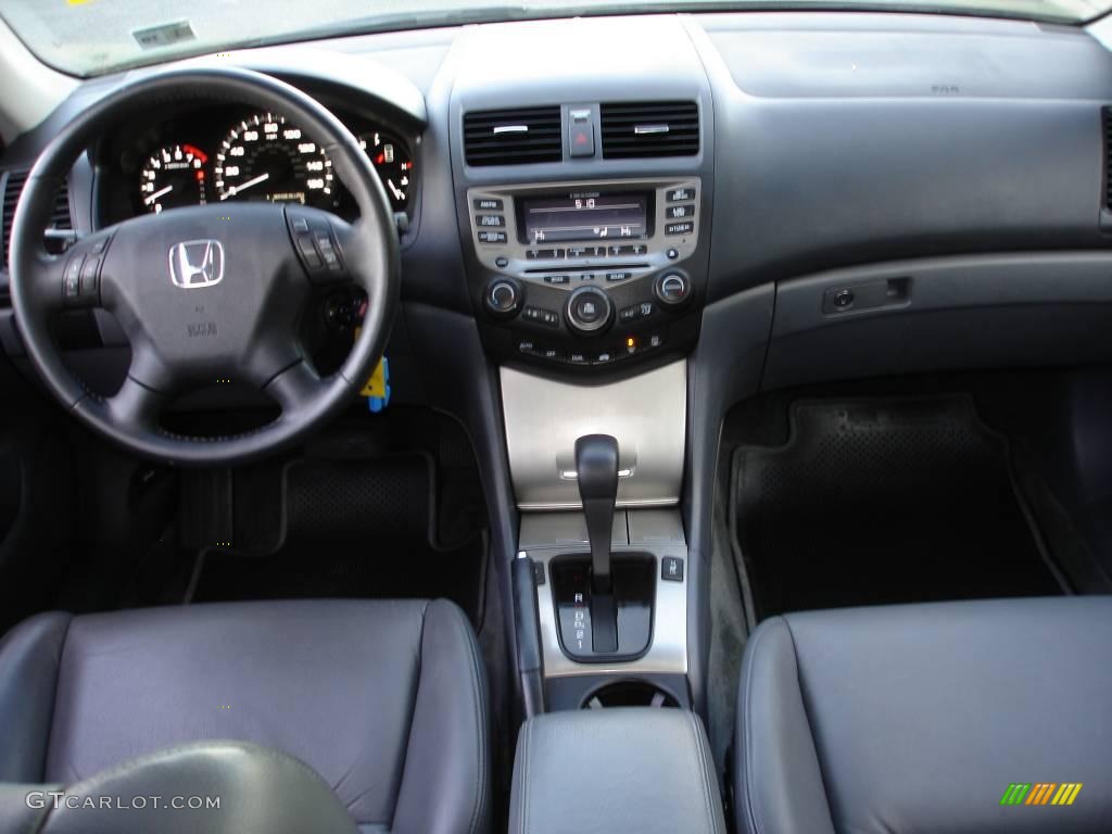 2006 Accord EX-L Sedan - Royal Blue Pearl / Gray photo #11