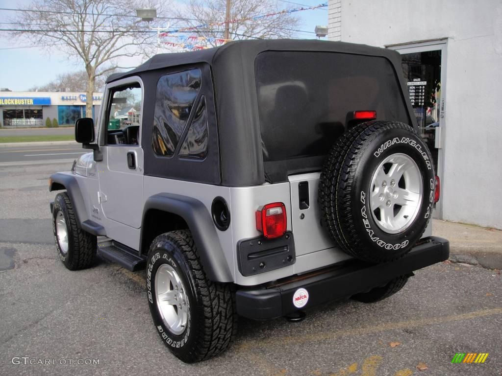 2004 Wrangler Sport 4x4 - Bright Silver Metallic / Dark Slate Gray photo #4