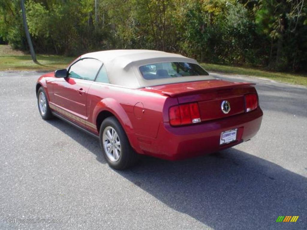 2007 Mustang V6 Deluxe Convertible - Redfire Metallic / Medium Parchment photo #7