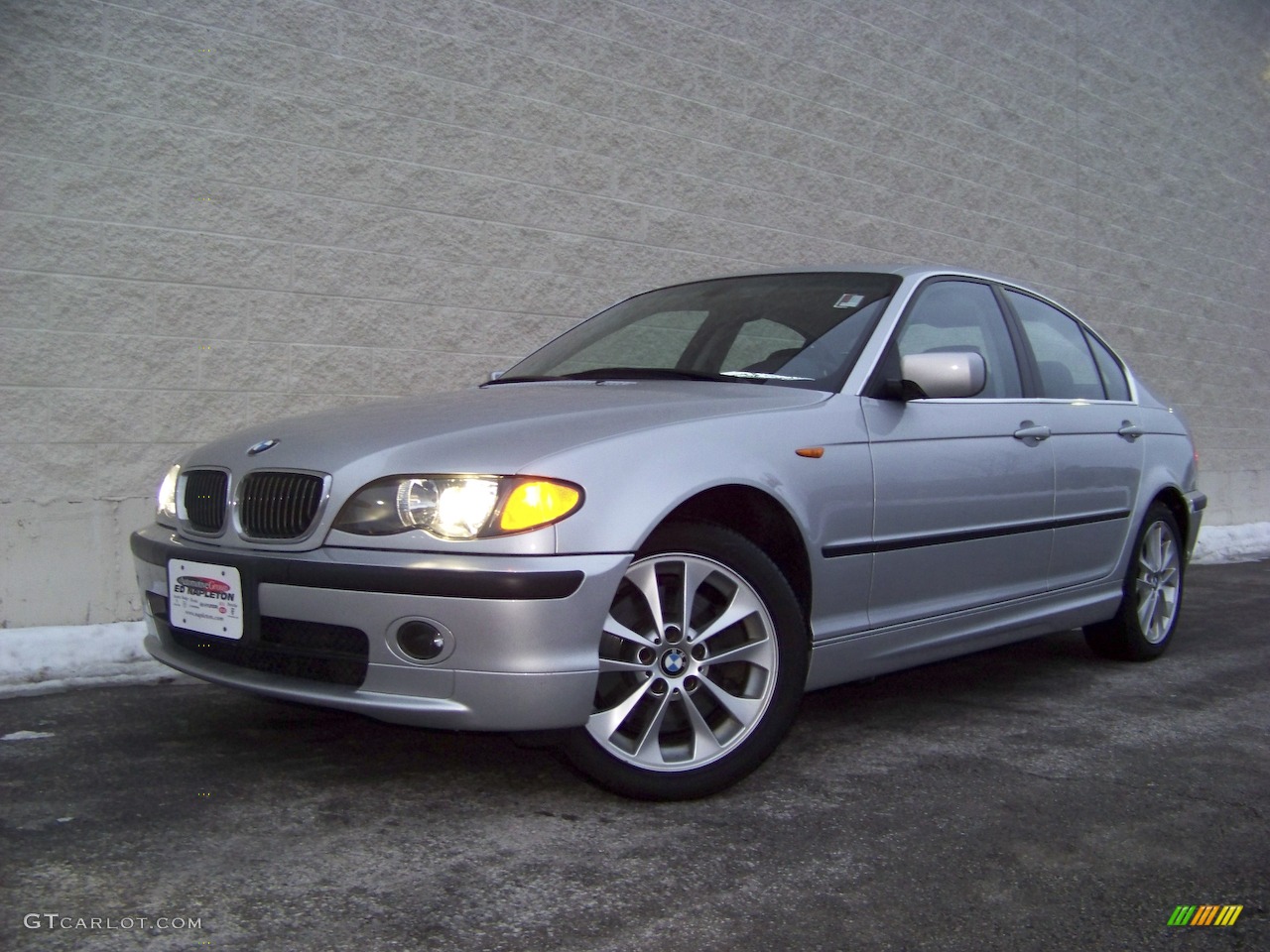 2004 3 Series 330xi Sedan - Titanium Silver Metallic / Black photo #1