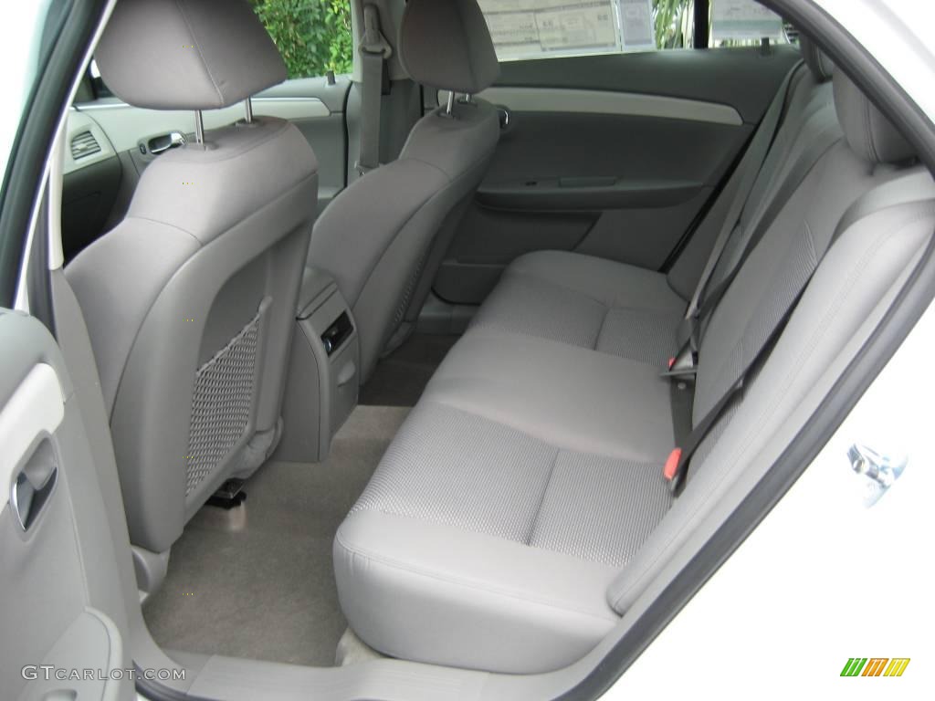 2010 Malibu LT Sedan - Summit White / Titanium photo #6
