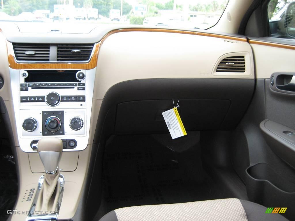 2010 Malibu LT Sedan - Black Granite Metallic / Cocoa/Cashmere photo #9