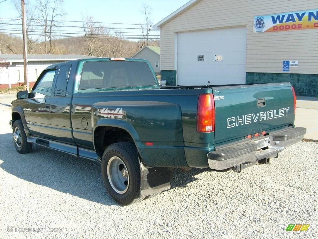 1998 C/K 3500 K3500 Cheyenne Extended Cab 4x4 Dually - Meadow Green Metallic / Neutral photo #3