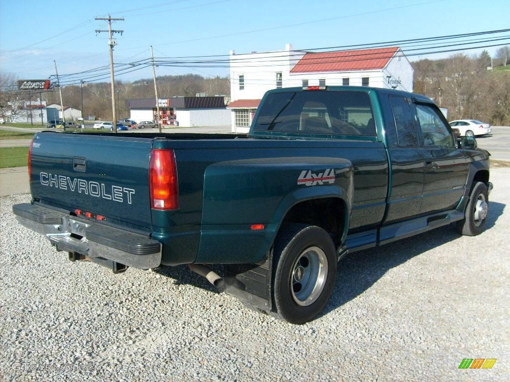 1998 C/K 3500 K3500 Cheyenne Extended Cab 4x4 Dually - Meadow Green Metallic / Neutral photo #5