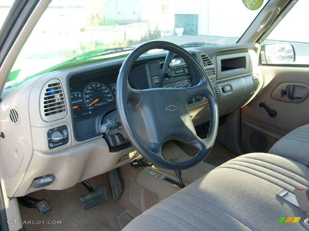 1998 C/K 3500 K3500 Cheyenne Extended Cab 4x4 Dually - Meadow Green Metallic / Neutral photo #11