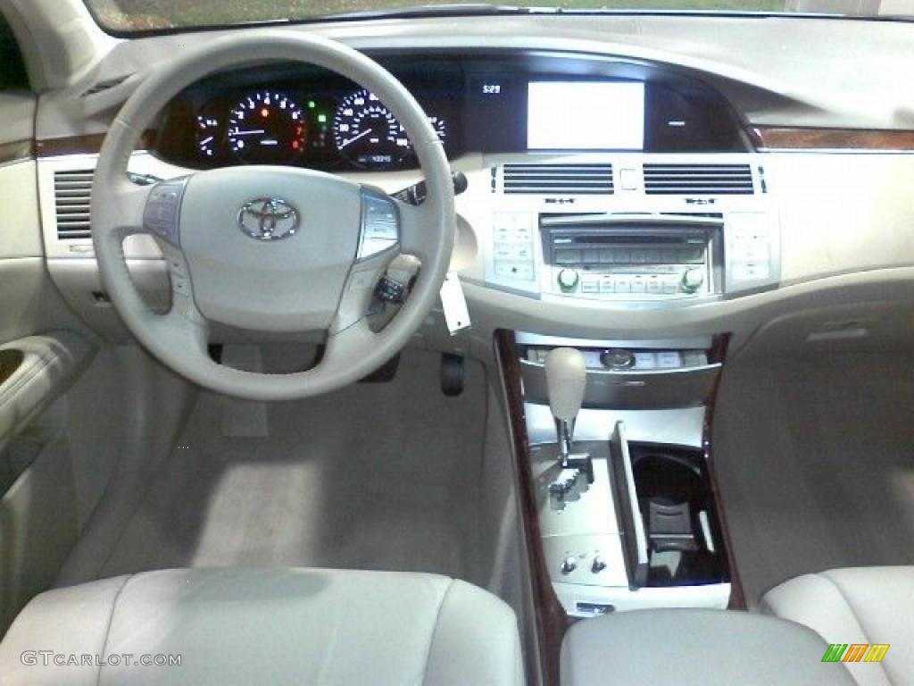 2008 Avalon XLS - Blizzard White Pearl / Ivory Beige photo #5