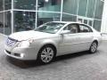 Blizzard White Pearl - Avalon XLS Photo No. 19