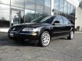 Black - Passat W8 4Motion Sedan Photo No. 3