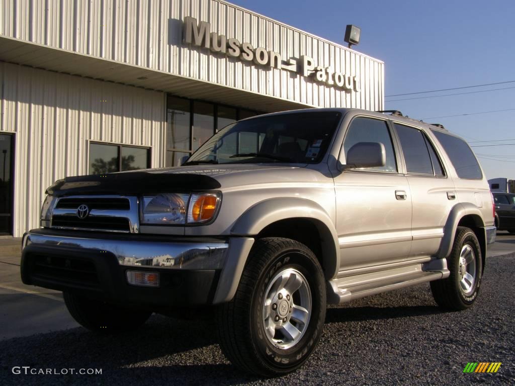 2000 4Runner SR5 - Desert Dune Pearl / Oak photo #1