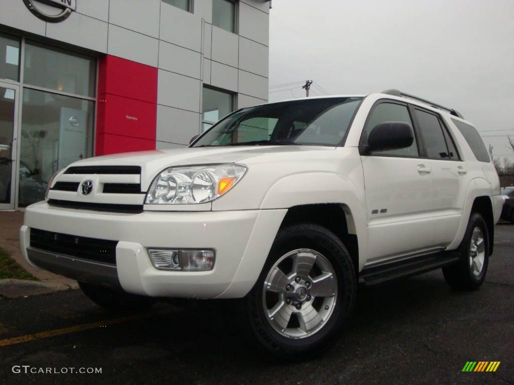 2004 4Runner SR5 4x4 - Natural White / Taupe photo #1