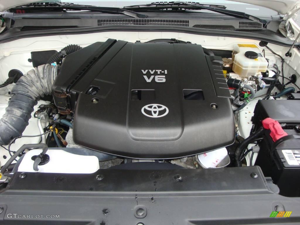 2004 4Runner SR5 4x4 - Natural White / Taupe photo #30