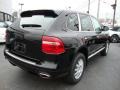 Black - Cayenne Tiptronic Photo No. 7