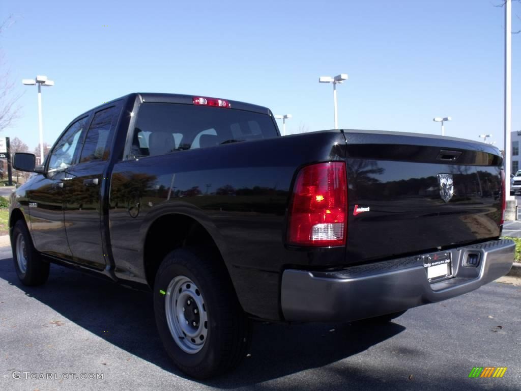 2010 Ram 1500 ST Quad Cab - Brilliant Black Crystal Pearl / Dark Slate/Medium Graystone photo #2