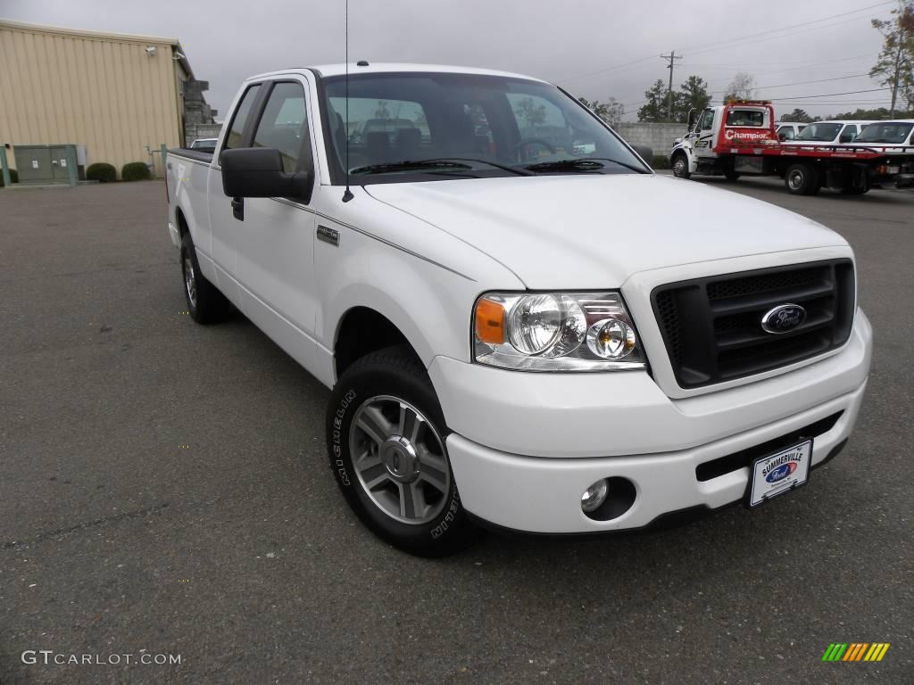 2008 F150 STX SuperCab - Oxford White / Medium/Dark Flint photo #1