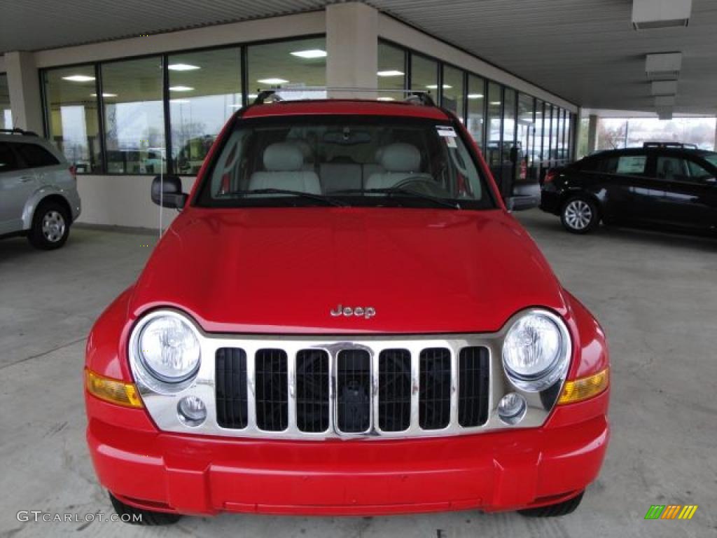 2005 Liberty CRD Limited 4x4 - Flame Red / Dark Slate Gray/Light Slate Gray photo #8