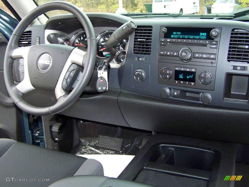 2009 Sierra 1500 SLE Extended Cab 4x4 - Stealth Gray Metallic / Ebony photo #17