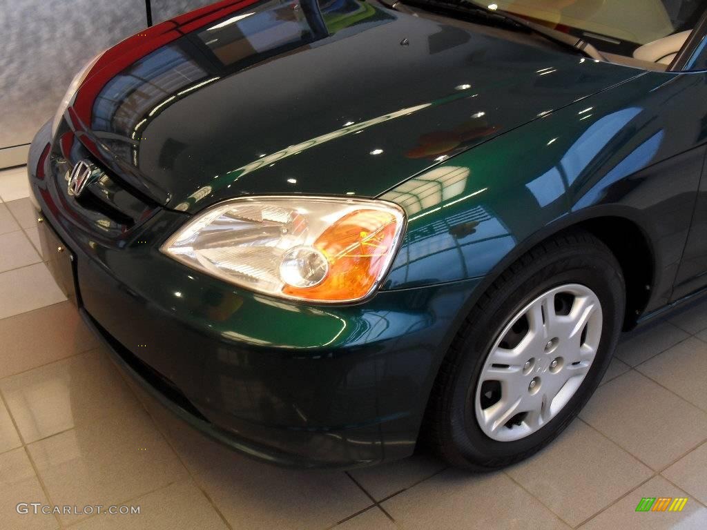 2002 Civic LX Coupe - Clover Green Metallic / Beige photo #7