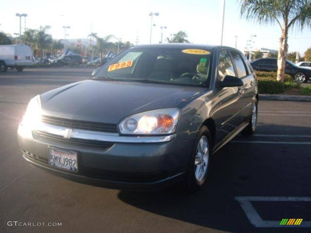 2005 Malibu Maxx LS Wagon - Medium Gray Metallic / Gray photo #4