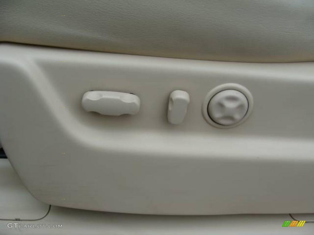 2007 Escalade ESV AWD - Gold Mist / Cocoa/Light Cashmere photo #13